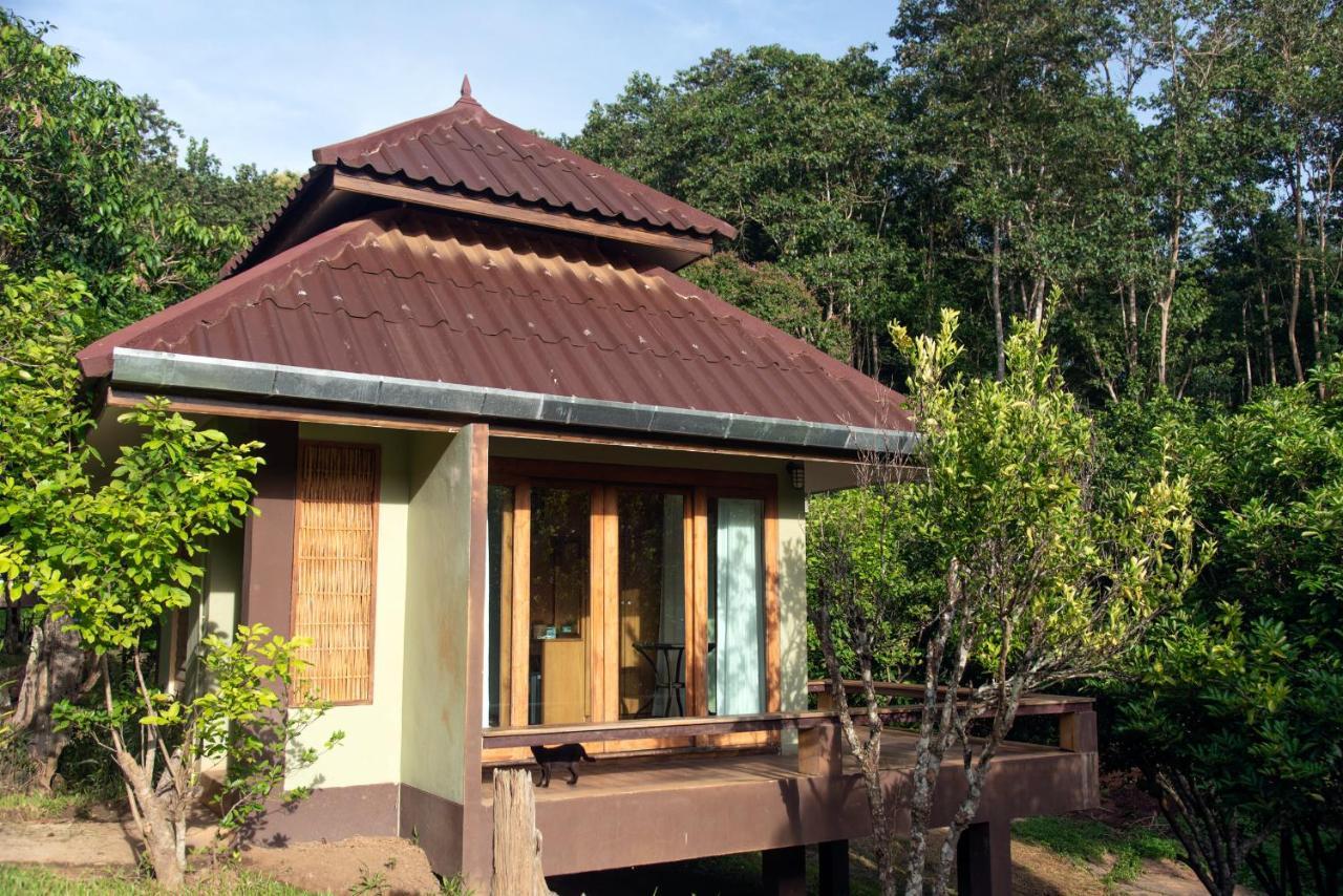 Tawan Riverside Mae Wang Экстерьер фото