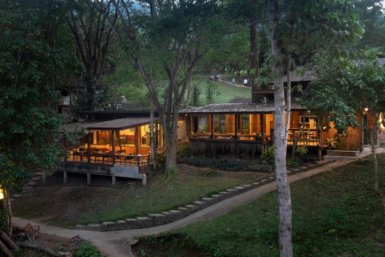 Tawan Riverside Mae Wang Экстерьер фото