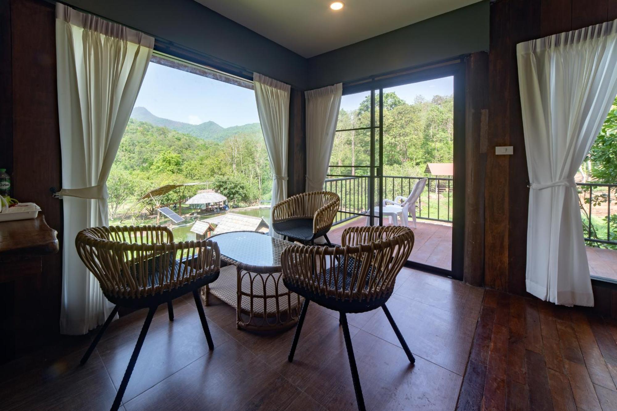 Tawan Riverside Mae Wang Номер фото